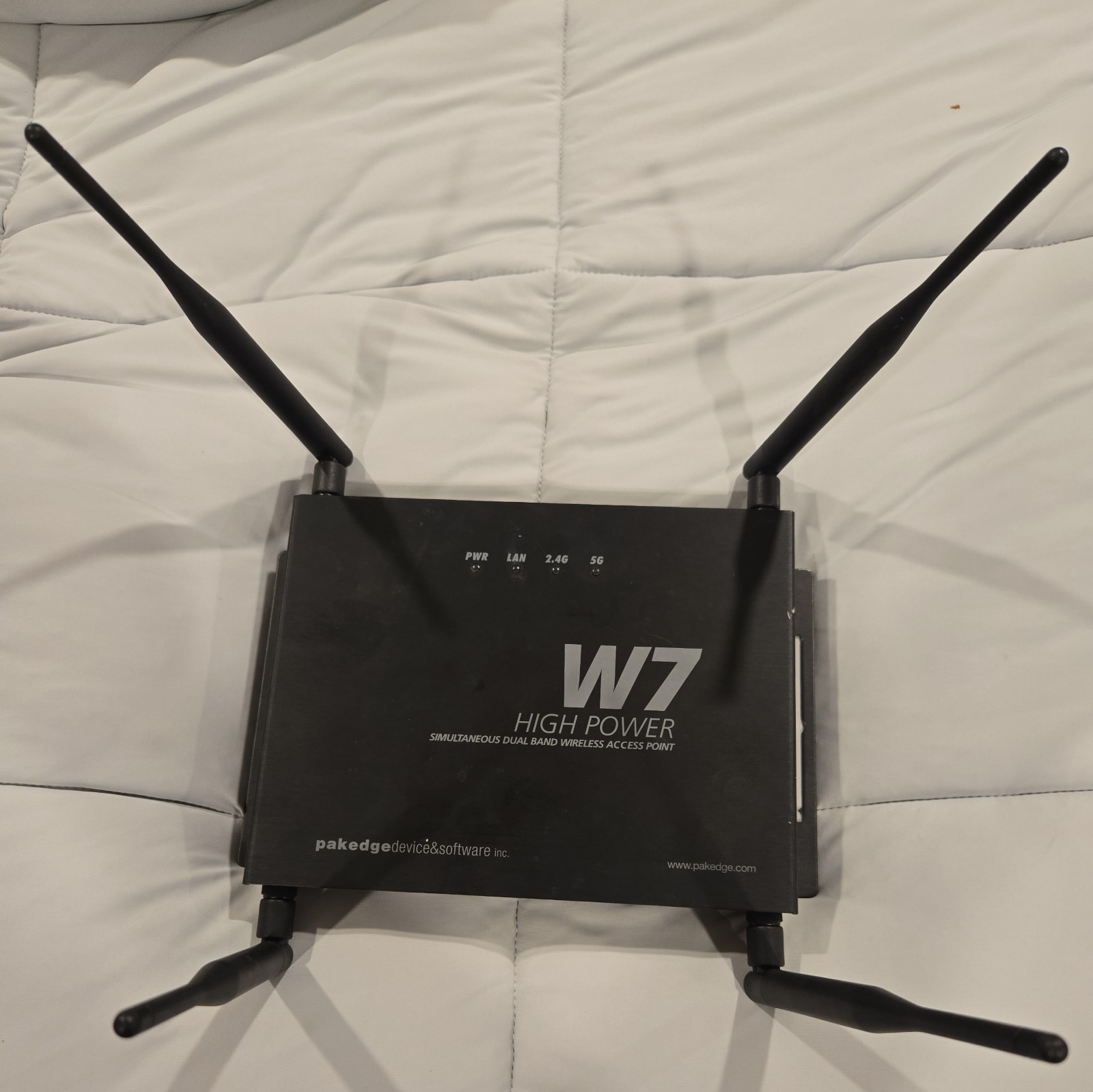 High Power Pakedge W7 Dual Band Access Point WAP 802.11a/b/g/n Wi-Fi