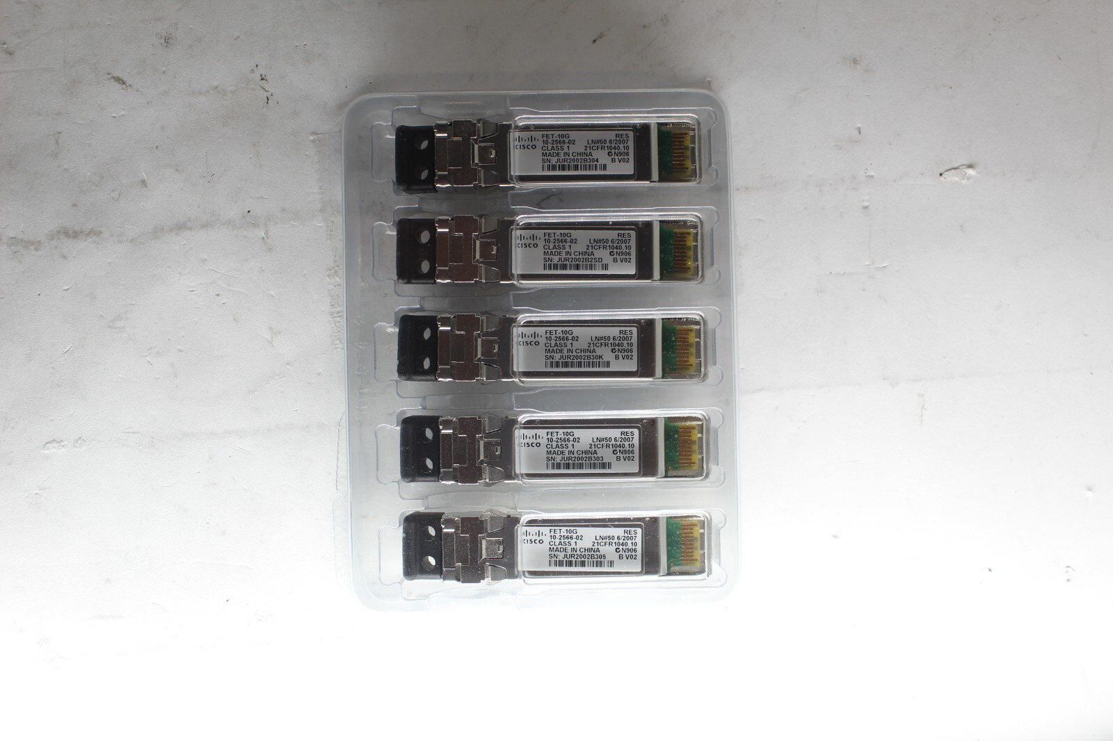 Lot of*5 CISCO FET-10G 10-2566-02 850nm SFP+ 21CFR1040 Optical Transceiver