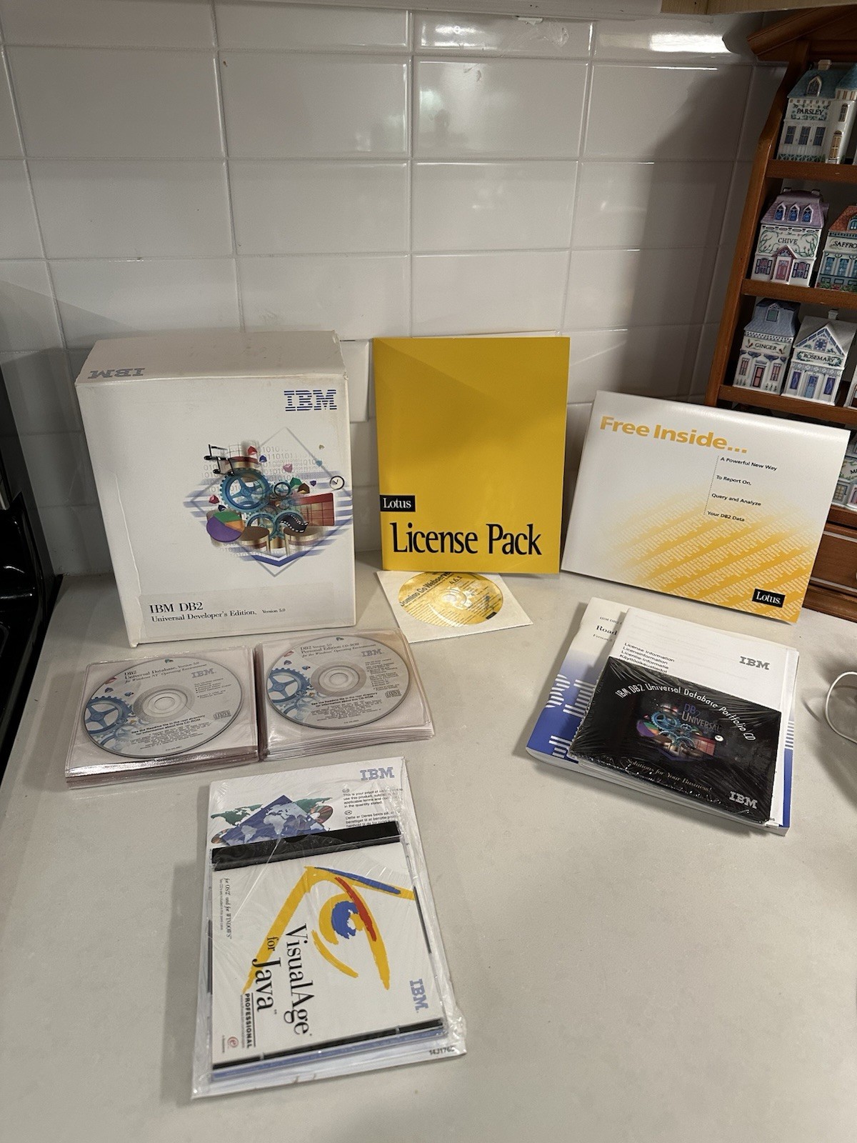 M DB2 v5 Developer Edition Lotus License VisualAge Java Sealed