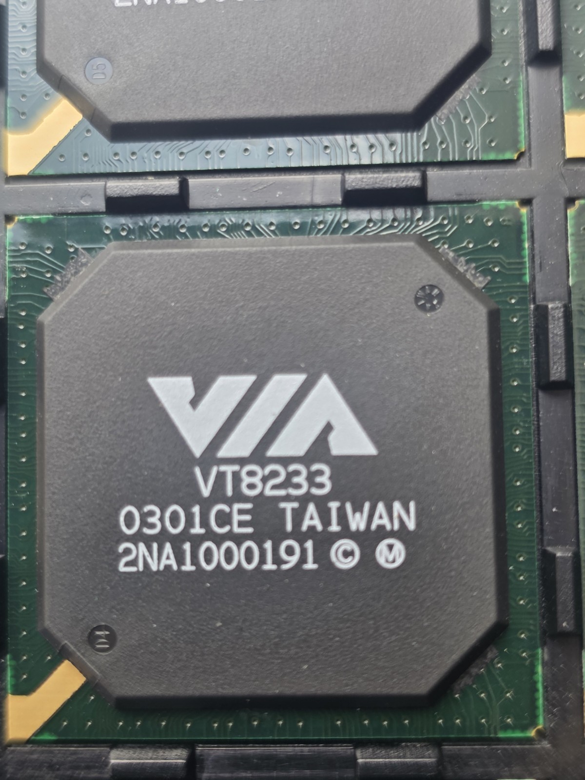 Via VT8233