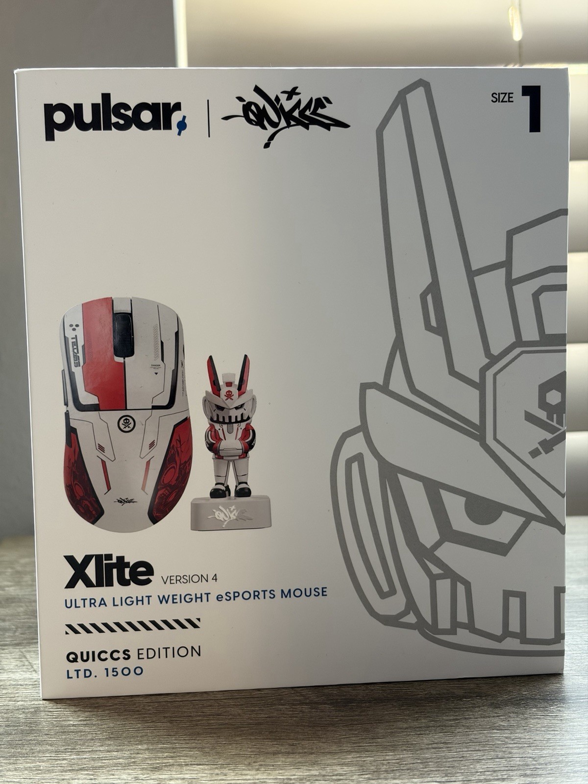 PULSAR Xlite v4 Gaming Mouse QUICCS Edition