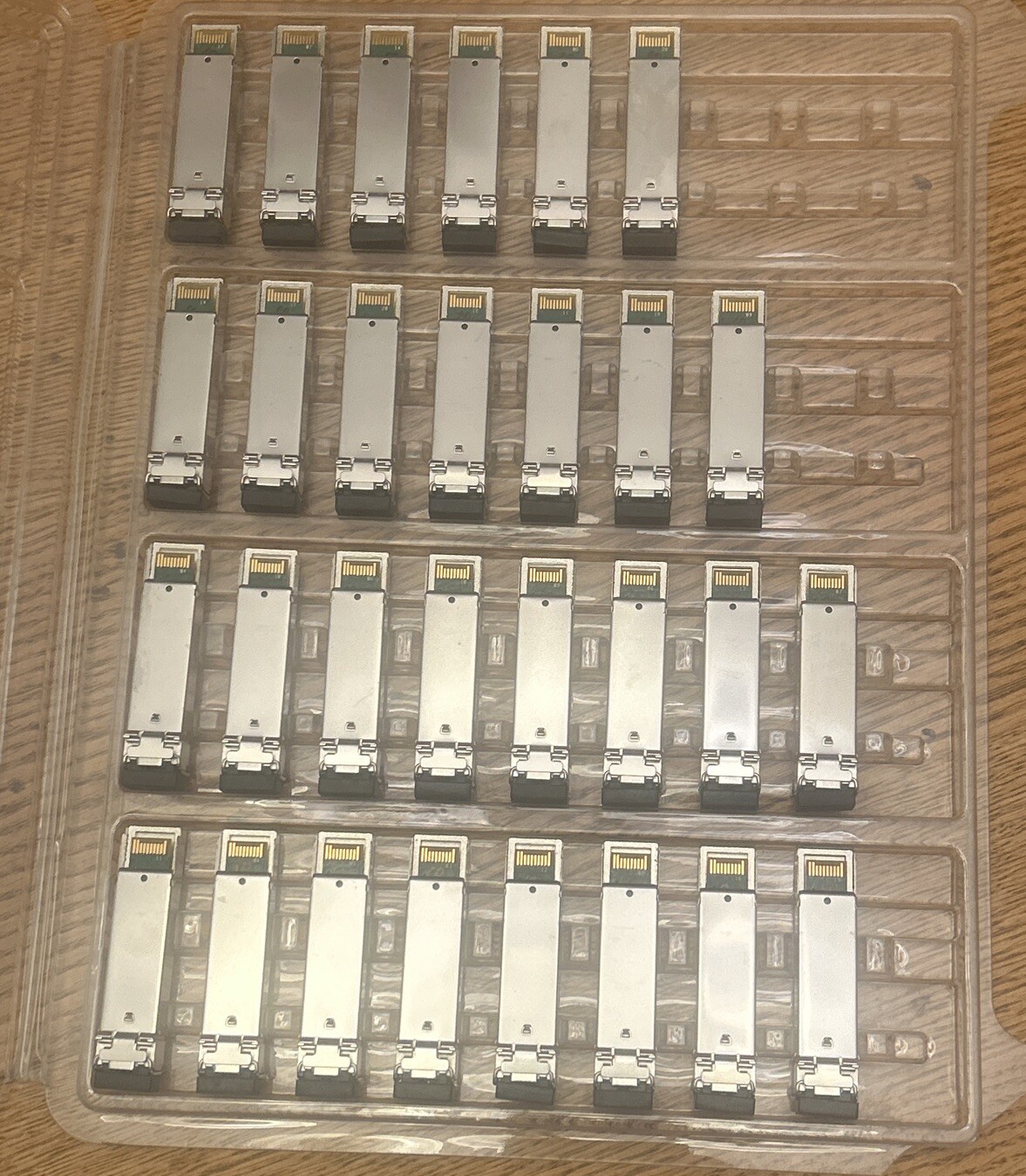 Qty (29 pcs) Finisar FTRJ8519P1BNL SFP Transceiver 2Gb Fiber Channel New 850nm