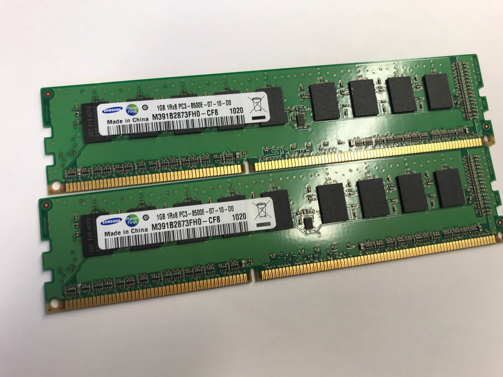 2GB(2X1GB) PC3-8500E ECC Workstation Server Memory Z400 Z600 T5500 T110 T3500
