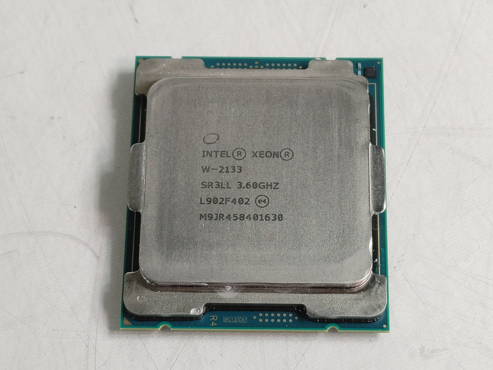 Intel Xeon W-2133 3.60 GHz LGA 2066 Server CPU Processor SR3LL