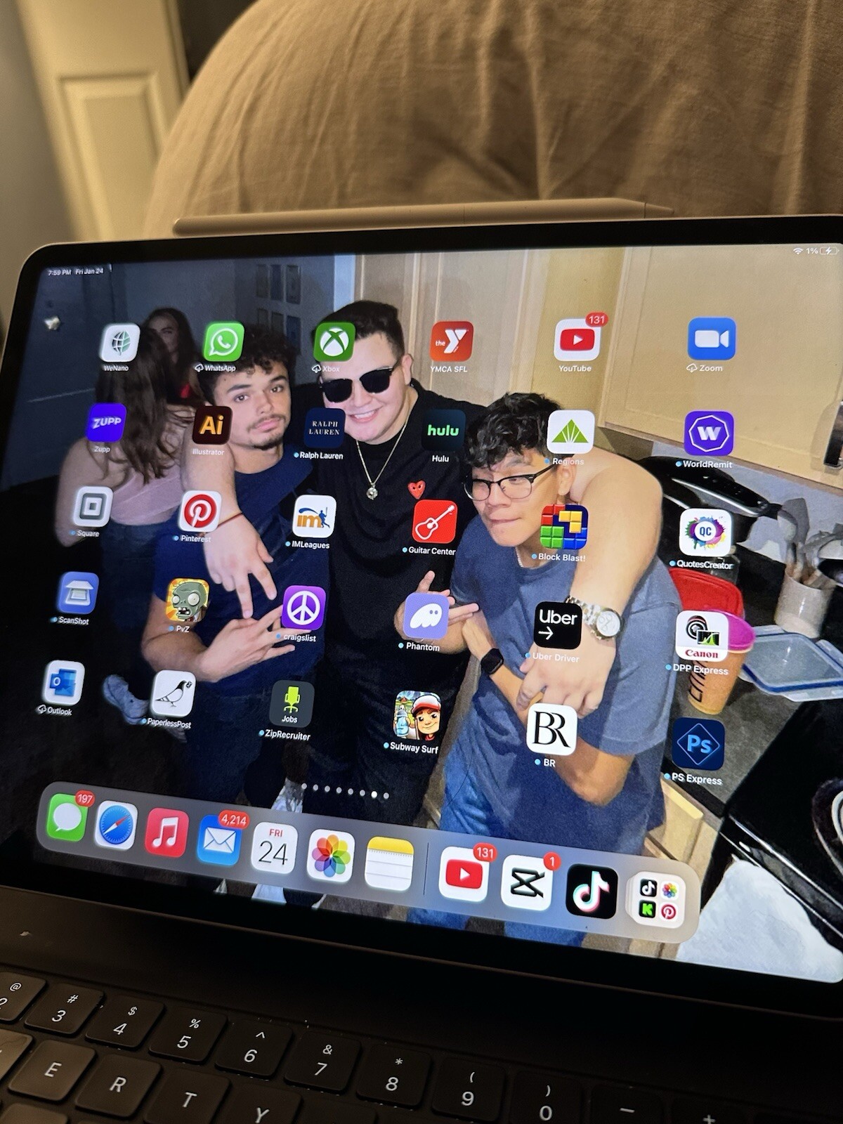 iPad Pro 5th Generation With Tik Tok And CapCut