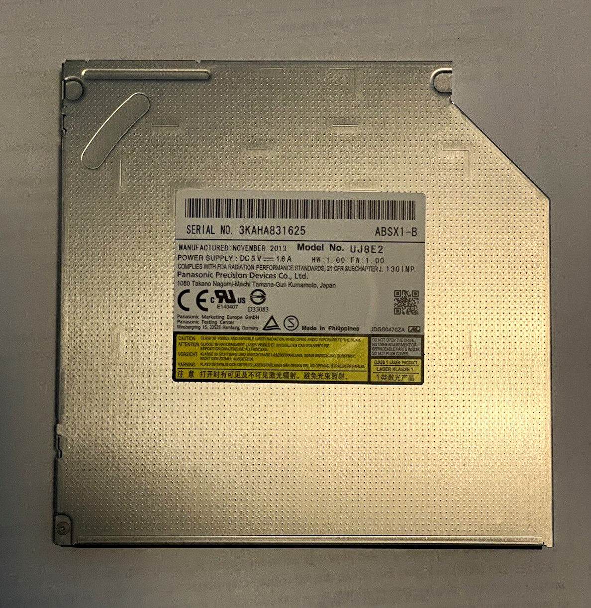 Panasonic UJ8E2 SATA Internal Laptop Optical Drive DVD-ROM/CD-ROM Silver