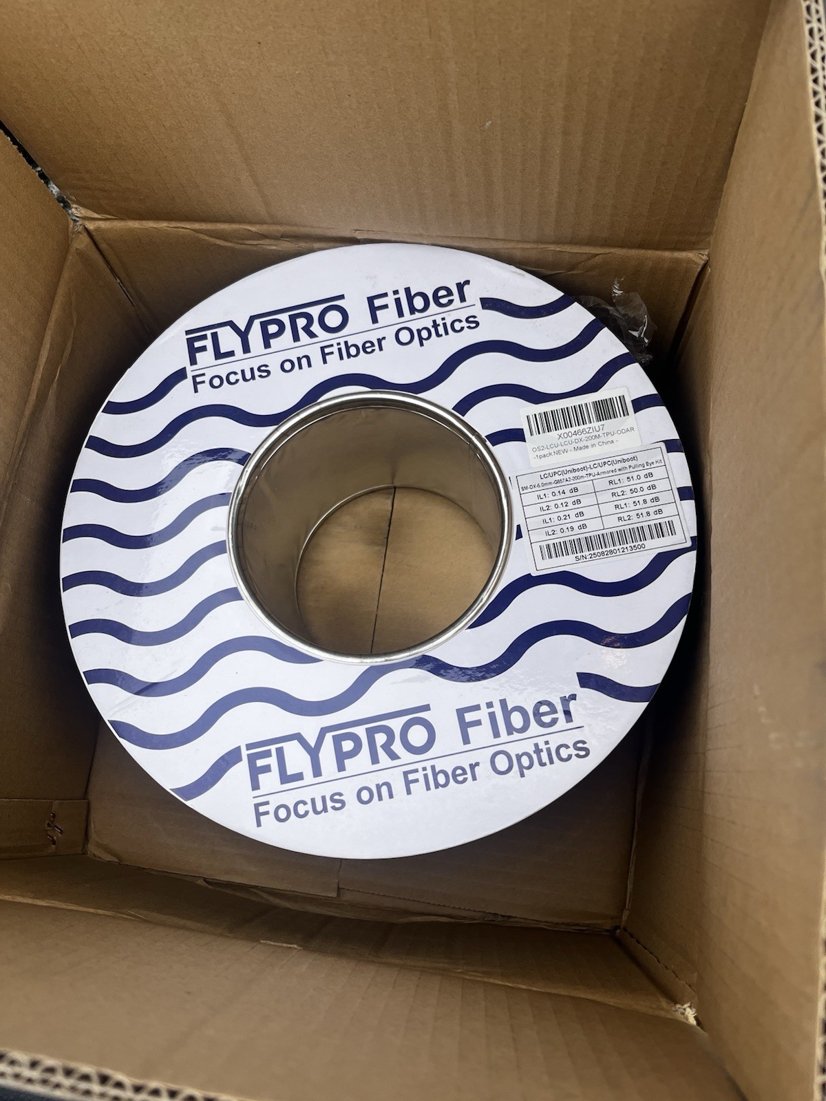 FLYPRO Fiber Optic Cable LC/UPC to LC/UPC Duplex SM OS2 200M Pull Eye