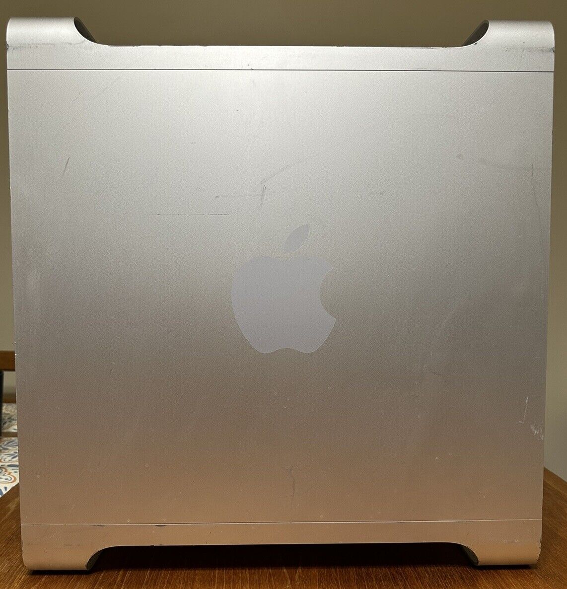 Apple Power Mac G5, Dual 2.0GHz, 2GB RAM, ATI Radeon 9600, 150GB HD, OSX 10.5.8