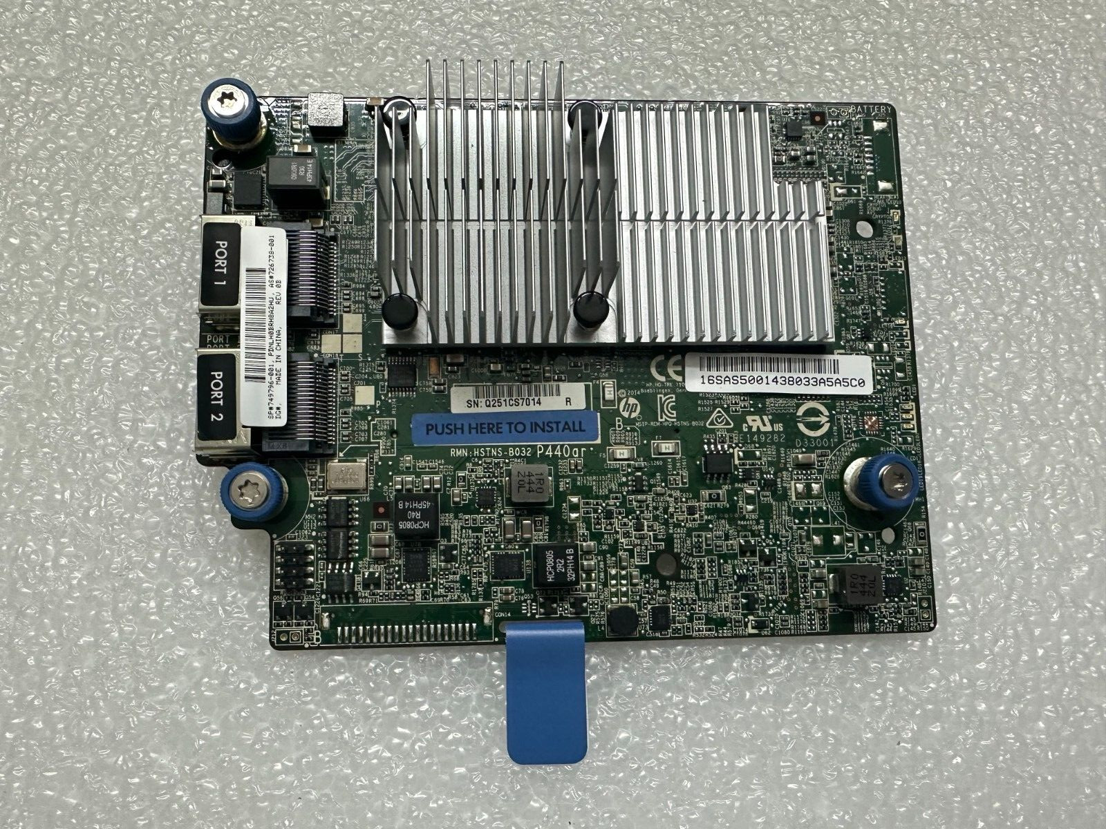 HP 749974-B21/749796-001- Smart Array P440ar/2GB FBWC 12GB SAS Controller