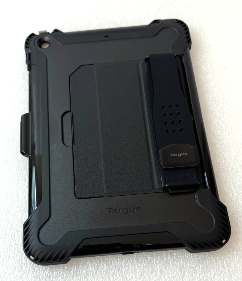 NEW Targus SafePort Rugged Case for 7th/8th gen. 10.2-inch Black THD498GLZ-50
