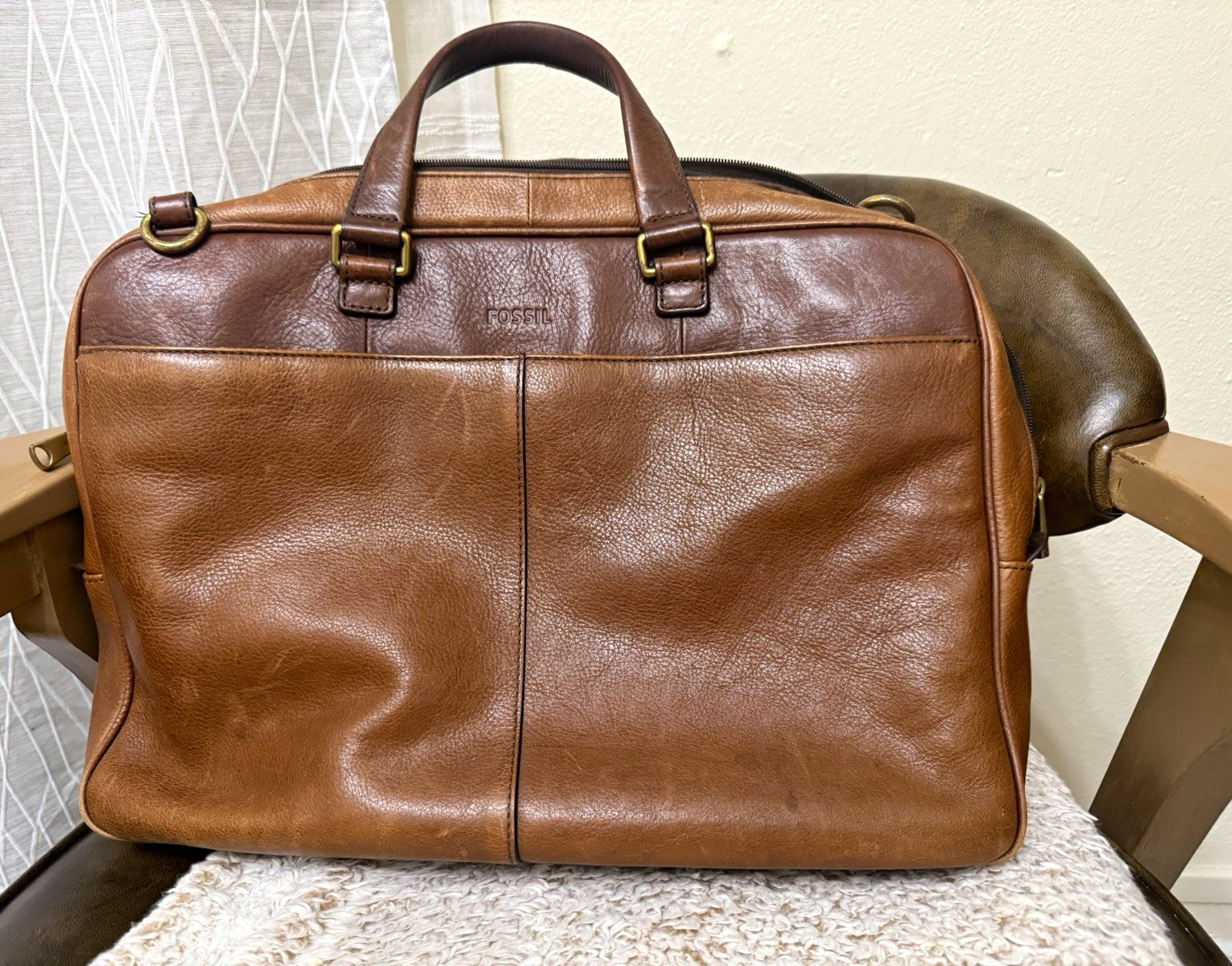 Fossil cognac Brown Solid Leather Briefcase Laptop Bag for 15 in Laptop no strap