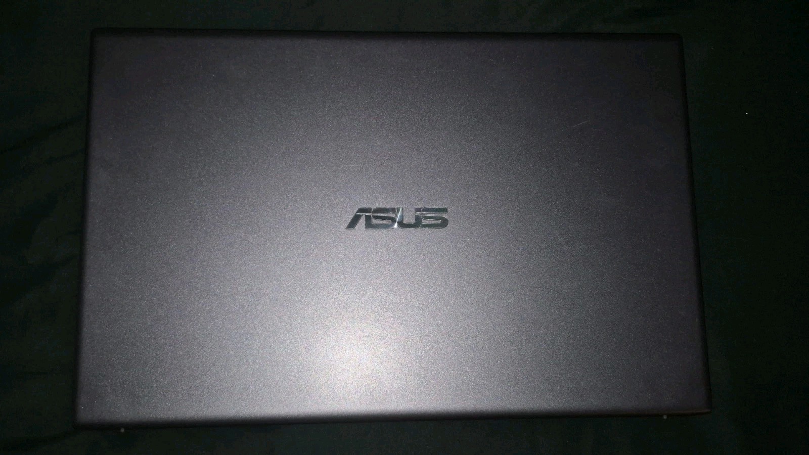 ASUS VivoBook 15 Slim Laptop Model: F512DA