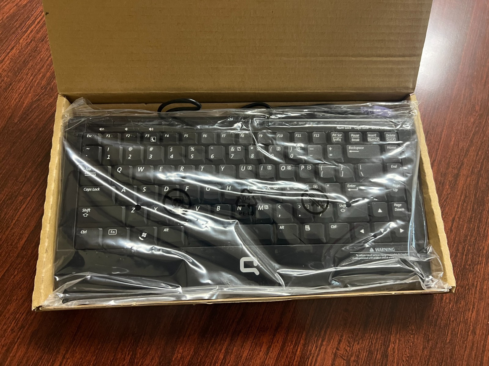 Compaq 505130-371 Wired USB Keyboard Slim Classic New In Box