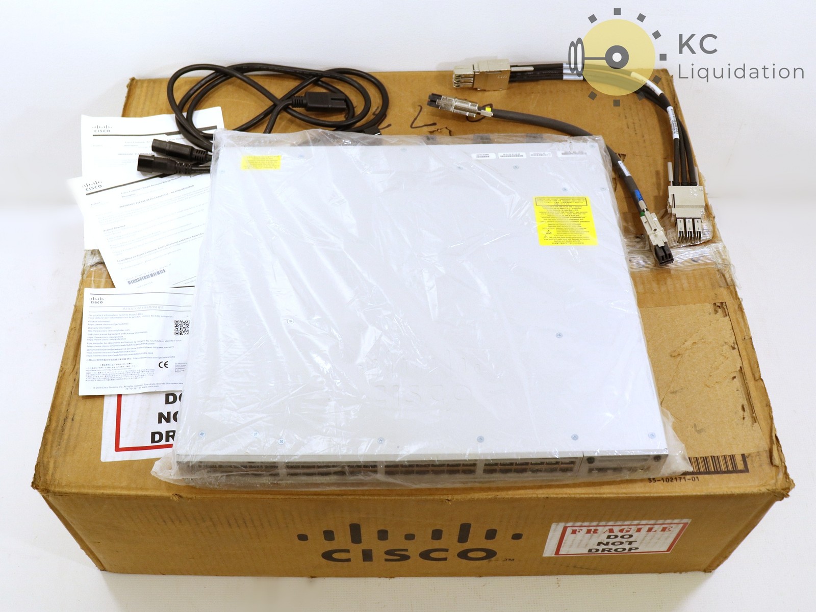 Cisco Catalyst 9300 48 UPOE C9300-48U-1A Network Switch