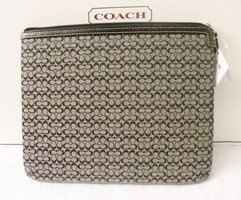 NWT Coach 61992E Mini Signature Ipad Tablet Sleeve Model