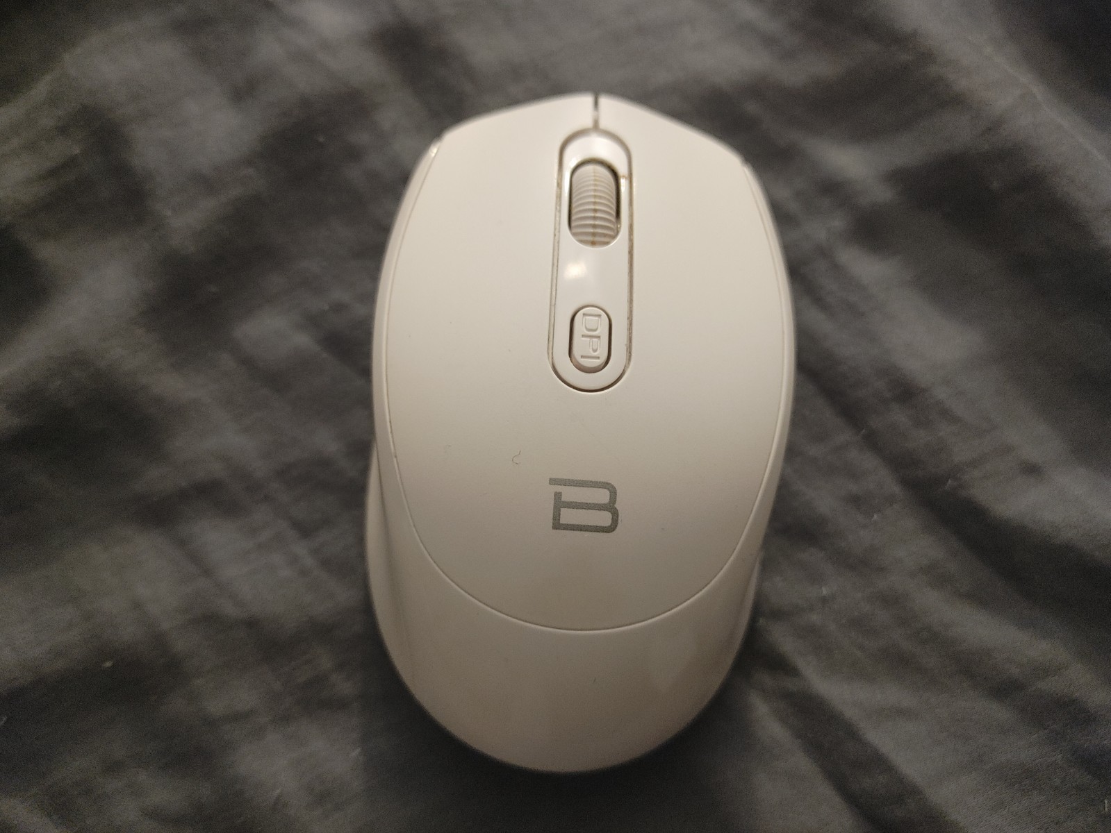 Bytech 2.4GHz Wireless Mouse (model MS-WS-117-AC) in white-USED