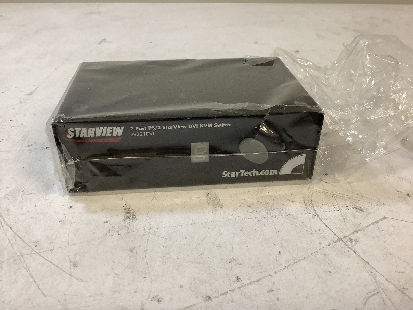 StarTech SV221DVI 2-Port PS/2 StarView DVI KVM Switch, Black "N5A"