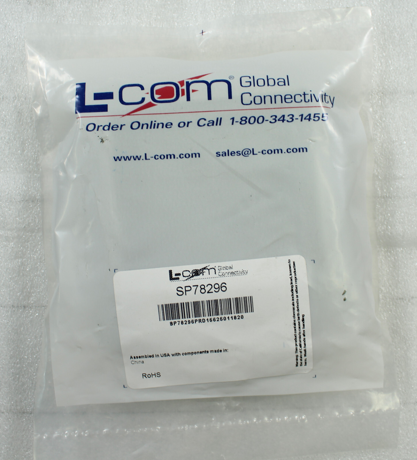 L-Com 2.4 GHz 14 dBi Flat Panel Antenna - Integral N-Female Connector SP8296