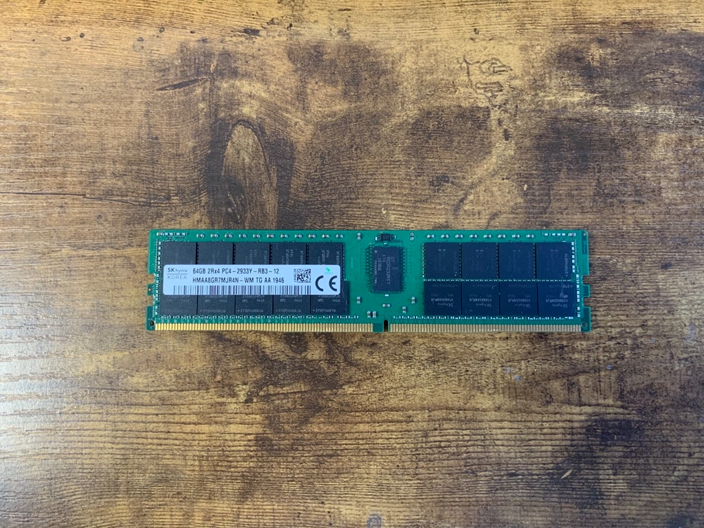 SK HYNIX 64GB PC4 23400 DDR4 2933MHz ECC 2Rx4 SERVER Memory RAM HMAA8GR7AJR4N-WM