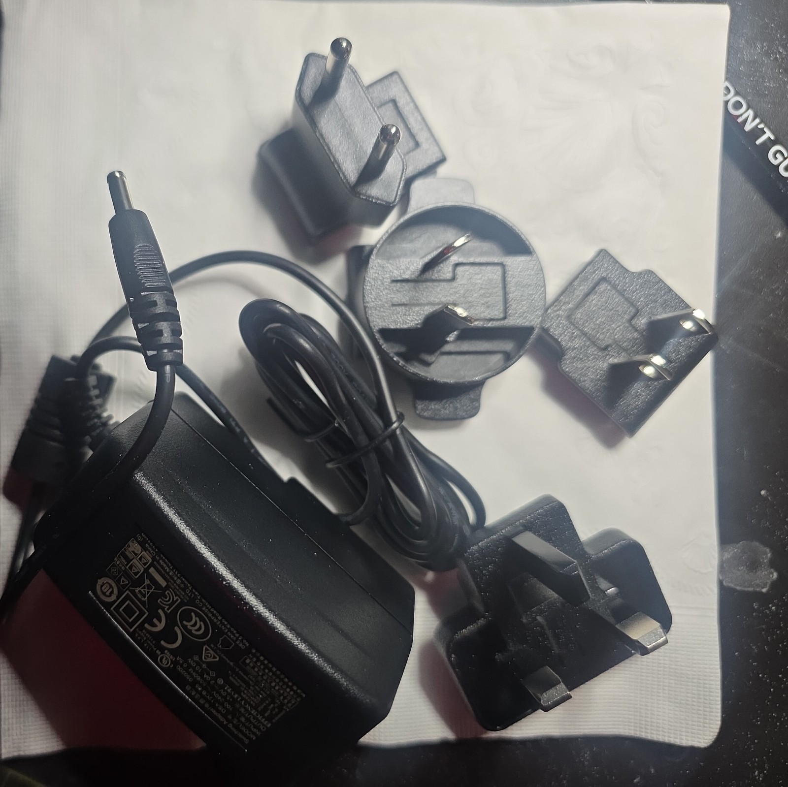 40 New, CUI Inc, SMI12-5-V-P5-C1, AC Adapter 5V 2A 100-240V, Model DSA-12CB-05