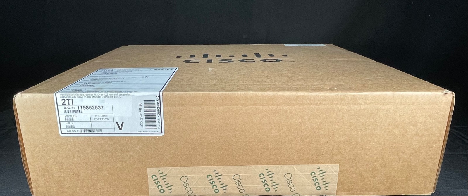 Cisco Refresh  STACK-T3-3M - 3m Type 3 Stacking Cable for C9300/C9300L