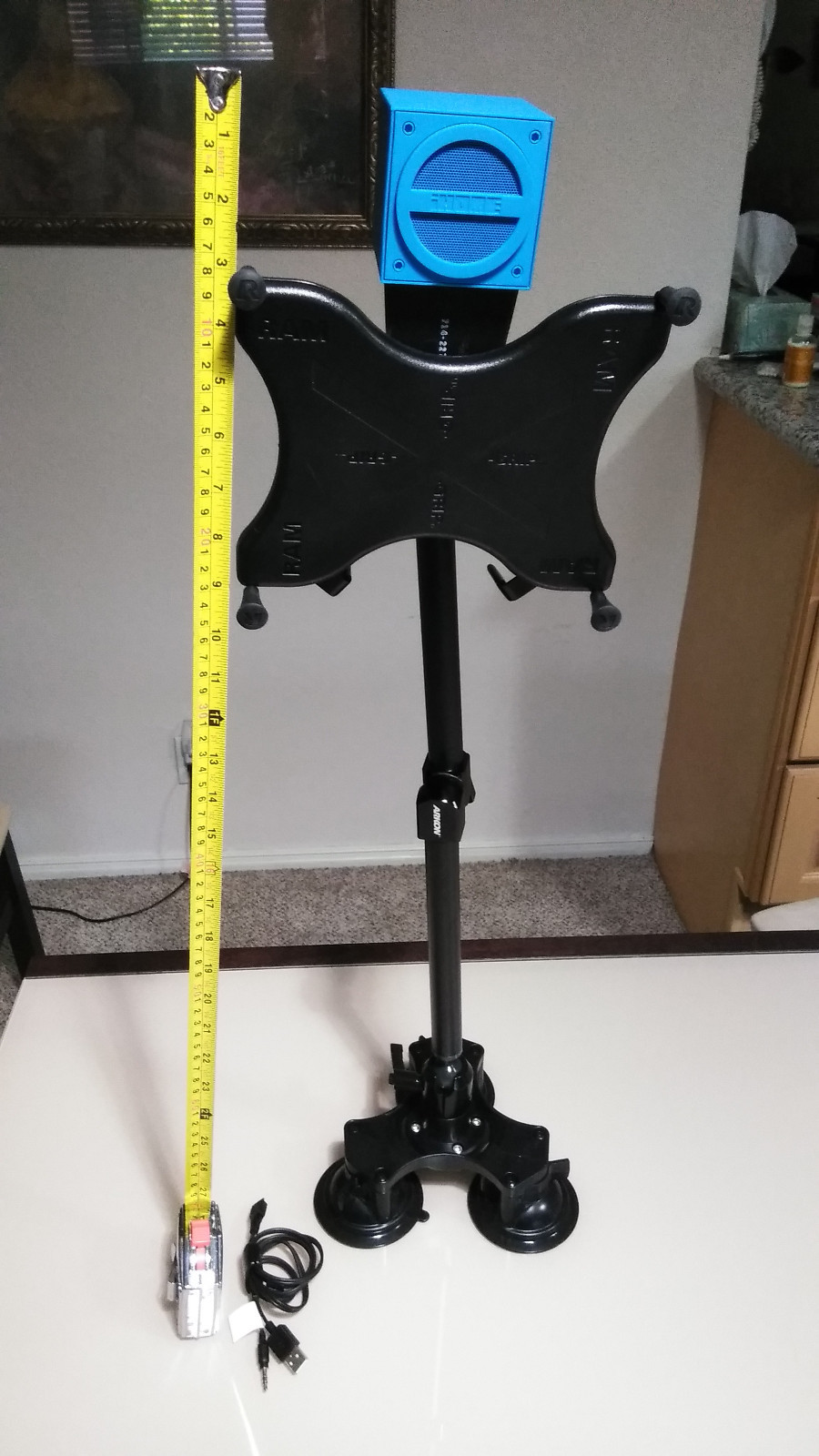 Custom 22" Heavy Duty Aluminum Suction Mount Tablet Holder wSpeaker Akron & RAM