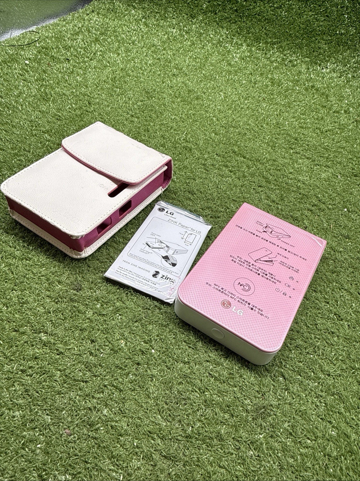 LG Pocket Photo Printer PD239P iOS/Android/ No ink.  D1
