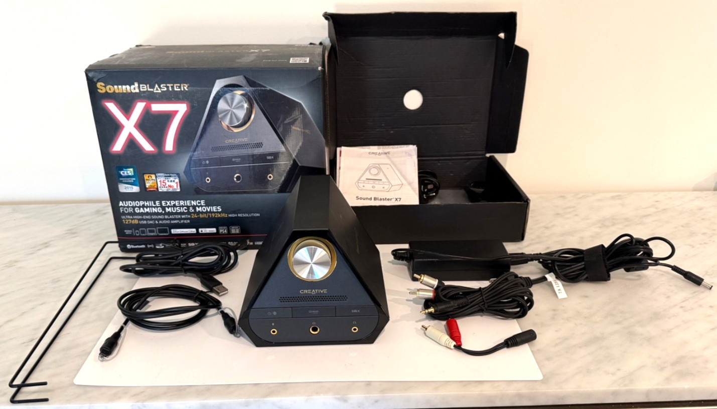 Creative Labs Sound Blaster X7  USB DAC and Audio Amplifier - Black - Rare Item