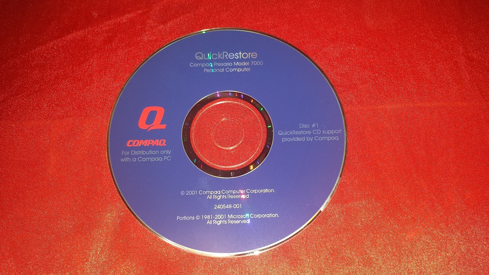 Genuine Compaq Presario Model 7000 (7RPMEC/ 7RPMEZ) Quick Restore Disk Set (01)