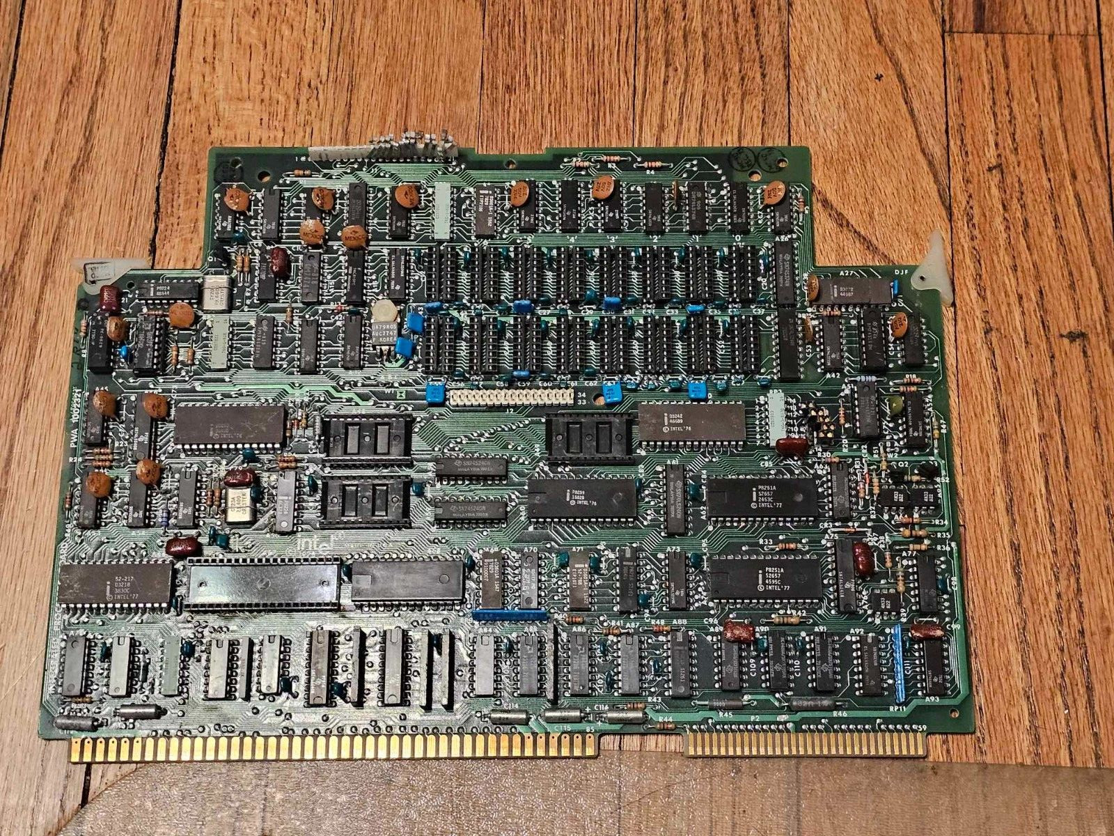Vintage Rare Retro Intel Integrated Processor Board PAW 1002321 Circa 1977 Chips