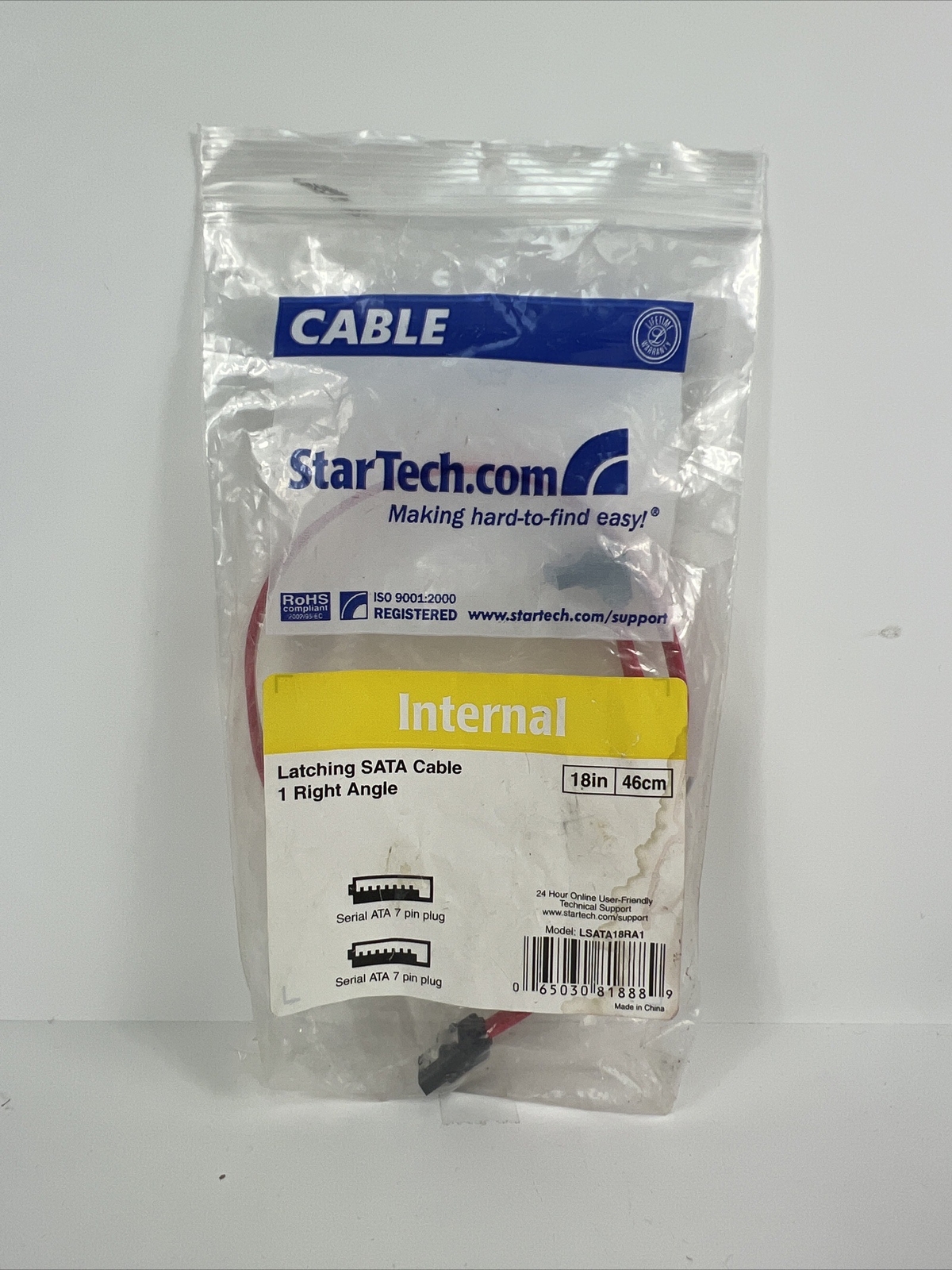 StarTech LSATA18RA1 18in Latching SATA to Right Angle SATA Serial ATA Cable Red