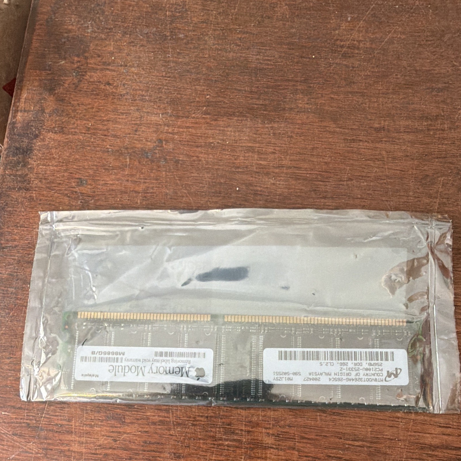 Micron 256MB DDR SDRAM PC2100 DDR-266 184-Pin DIMM Unbuffered MT8VDDT3264