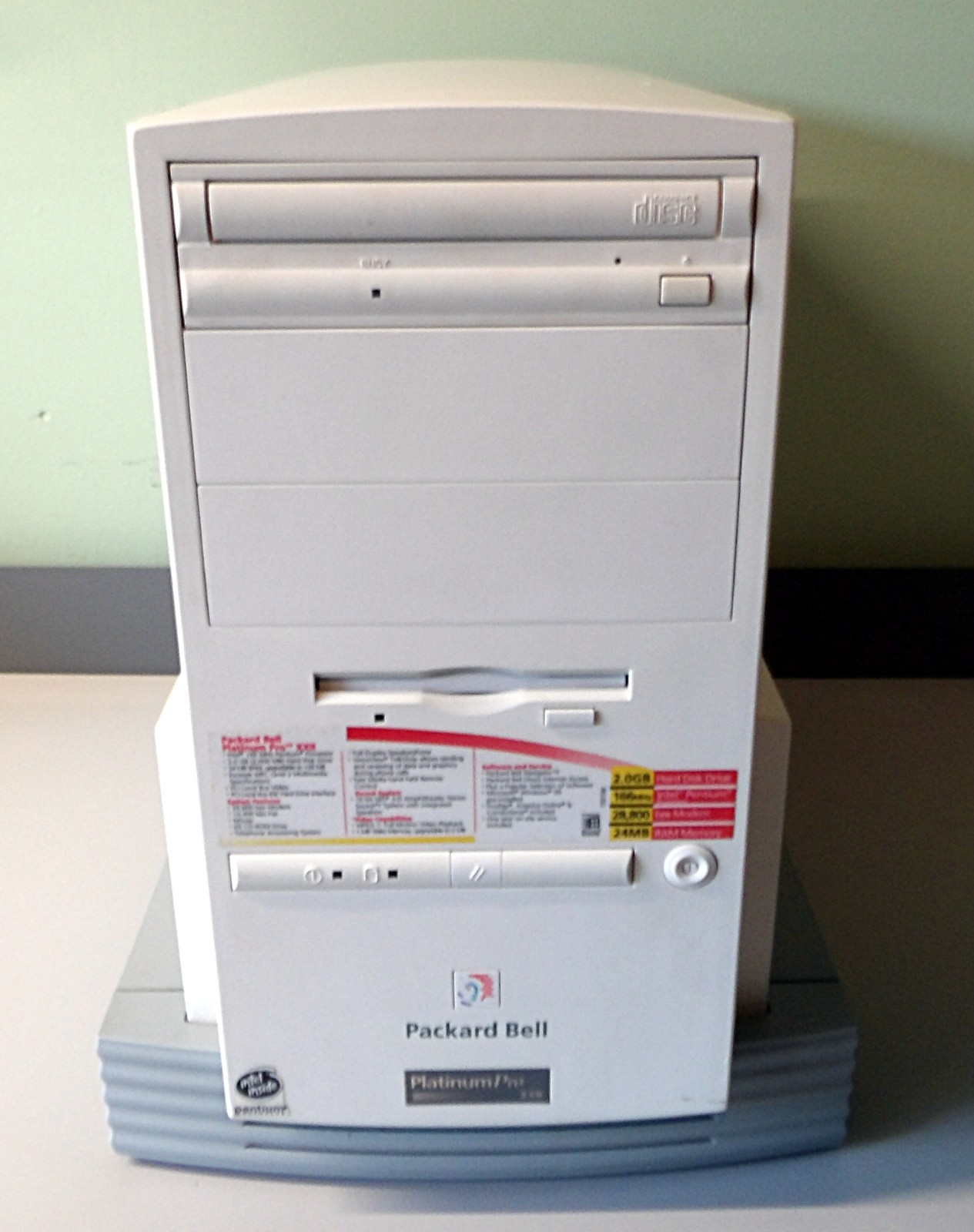 Vtg Packard Bell Desktop Tower Computer Pentium 166 MHz Gaming PC (Working)