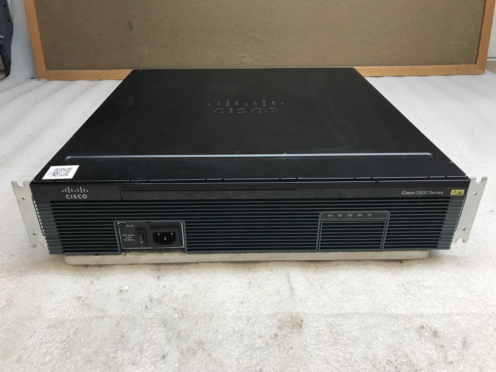 Cisco 2900 Series Integrated Services Router Cisco 2921/K9 V08