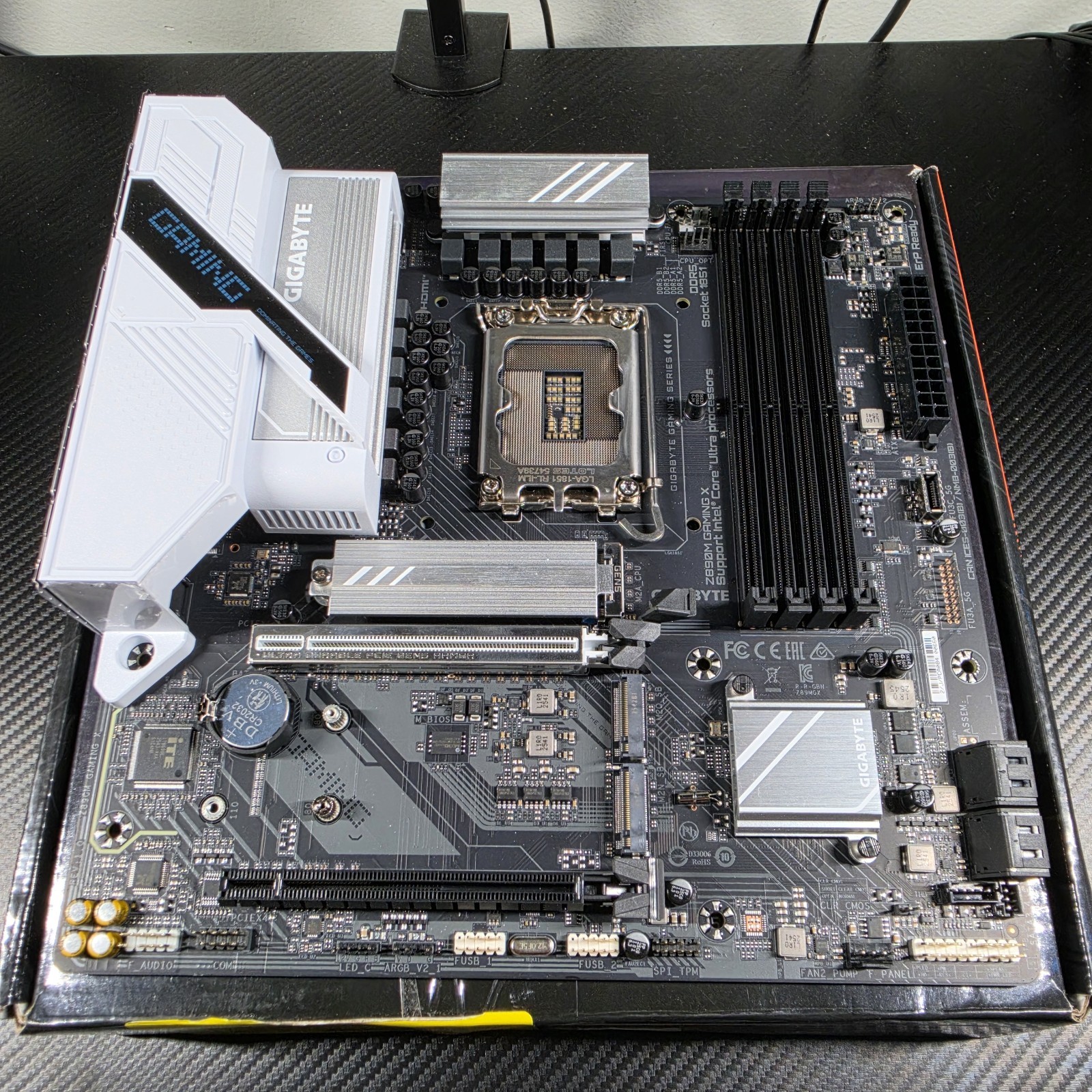 *READ* GIGABYTE Z890M GAMING X Micro ATX Motherboard LGA1851 DDR5 #236