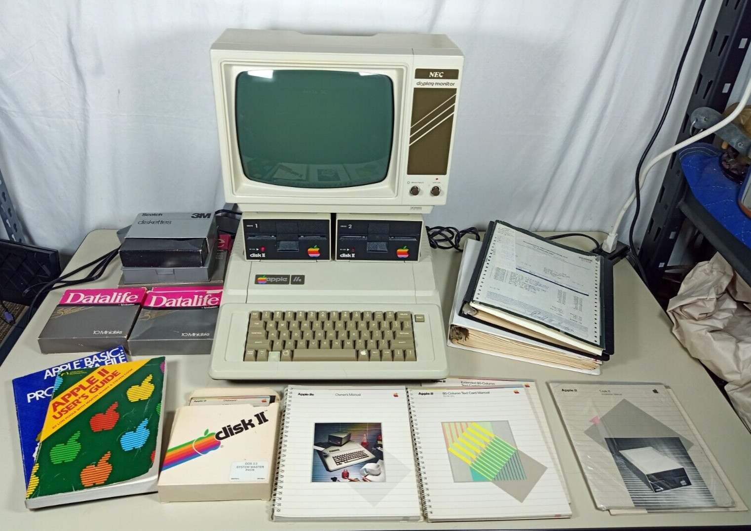 Vintage Apple IIe Computer w/2 Disk II A2M0003 NEC Monitor 5.25" Floppys Manuals