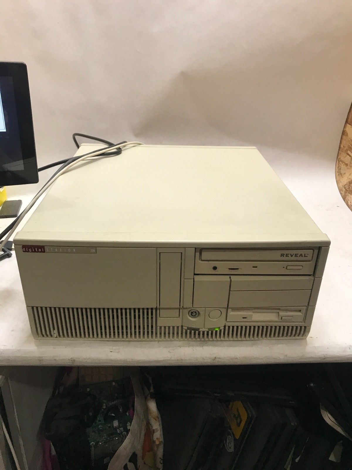 Vintage DEC Digital Starion 200 Desktop PC Powers On Boots To BIOS NO HDD - DW
