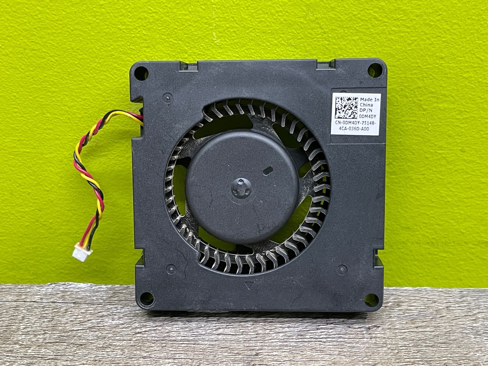 Dell Optiplex 9030 All-in-One AIO CPU Cooling Fan Y4XGP 0Y4XGP