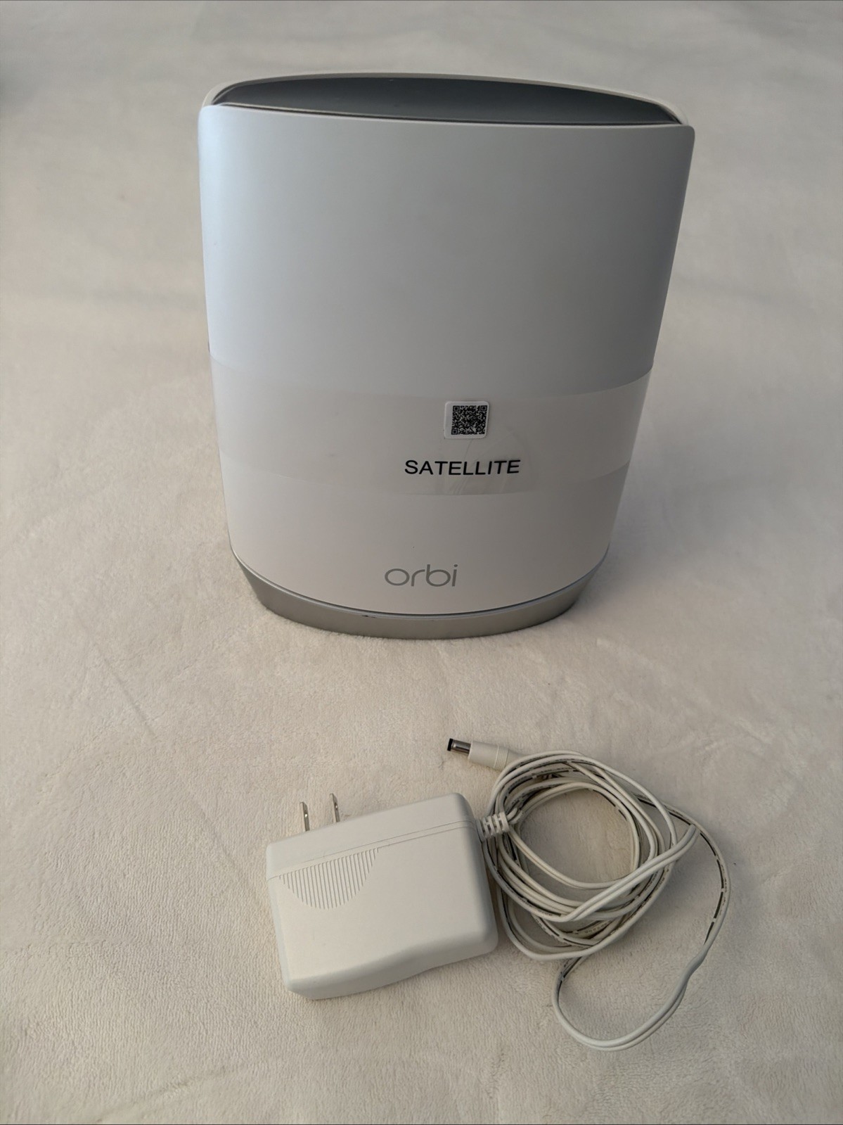 NETGEAR Orbi RBS750 Add-on Satellite Tri-Band Wireless Mesh WiFi 6 AX4200 Tested