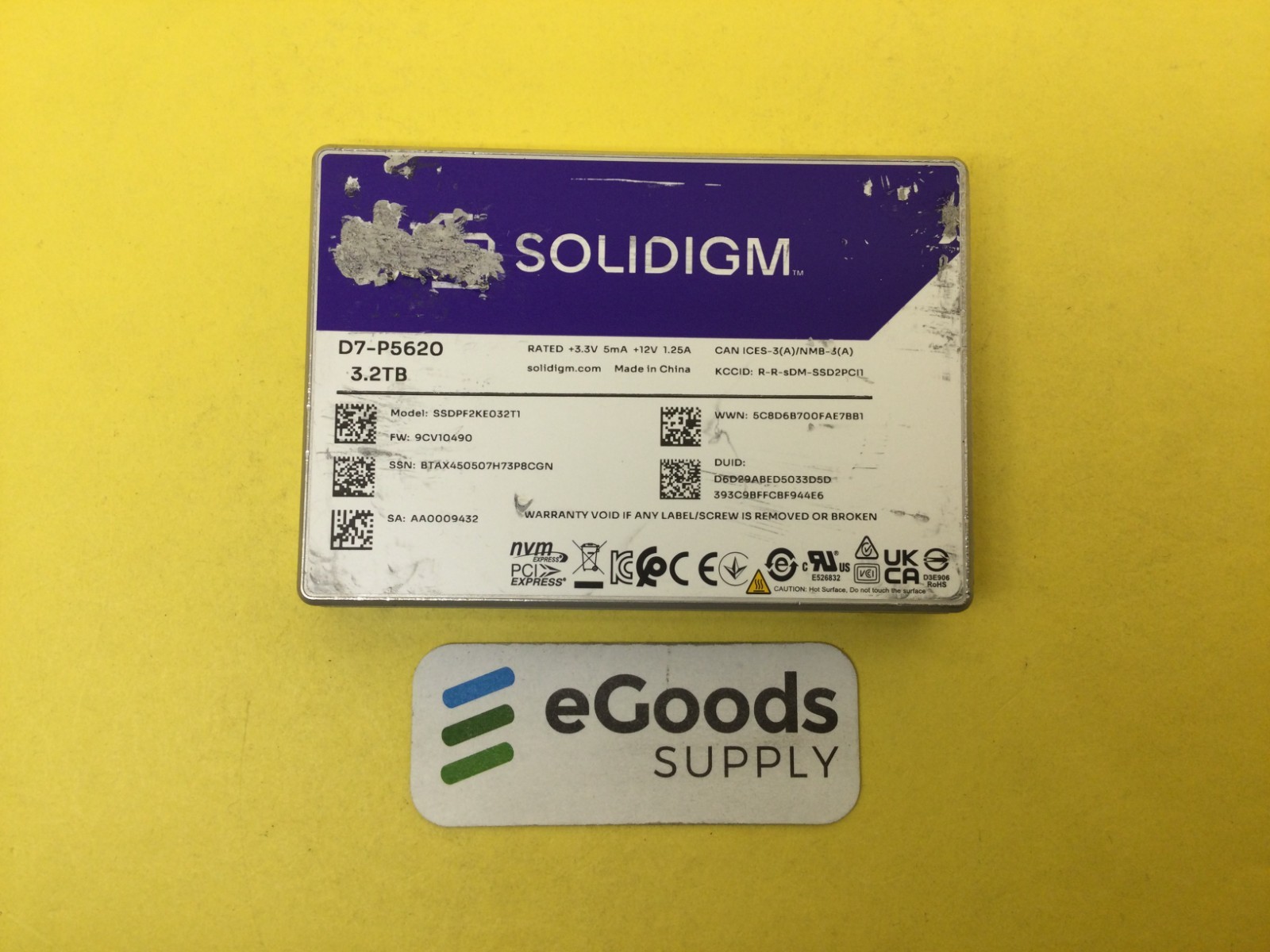 Solidigm Intel D7-P5620 3.2TB NVME PCIE4.0 2.5in U.2 SSD SSDPF2KE032T1 Bad Label