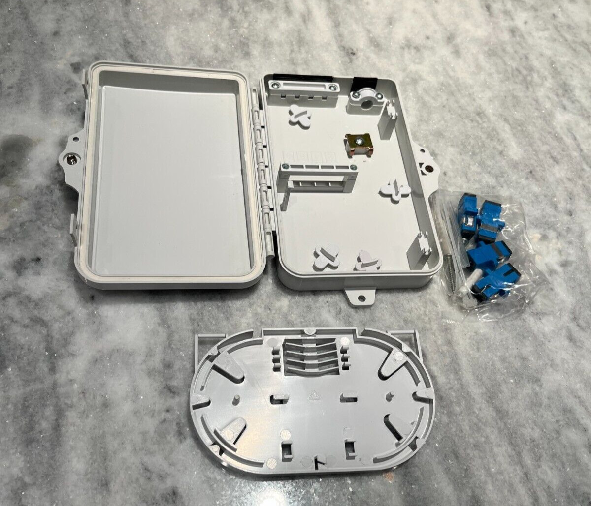 PNGKNYOCN 4 Core FTTH Fiber Splice Box