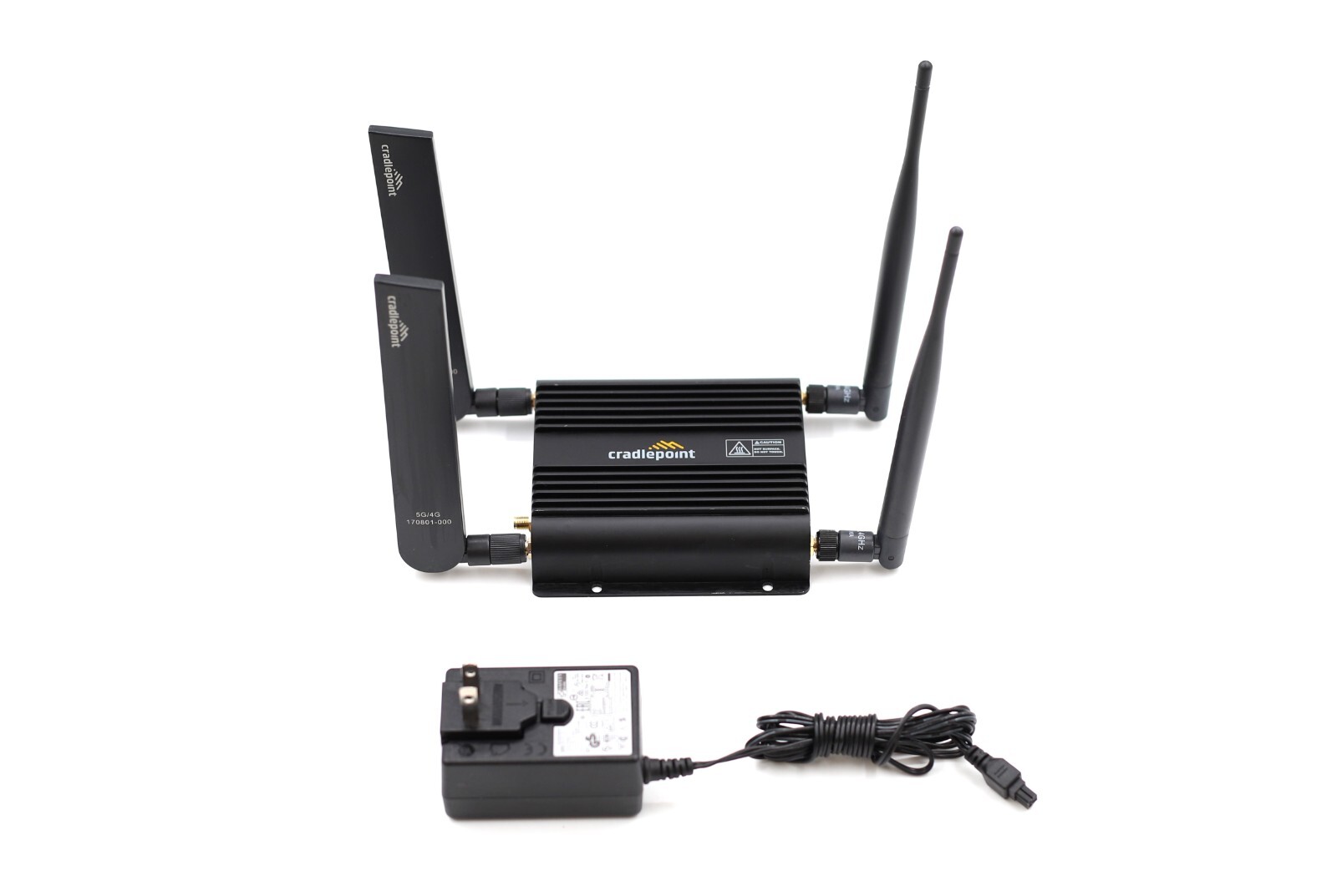 Cradlepoint S5A902A LTE Wireless(Wi-Fi) Router with Adapter P/N: IBR600C-150M-D