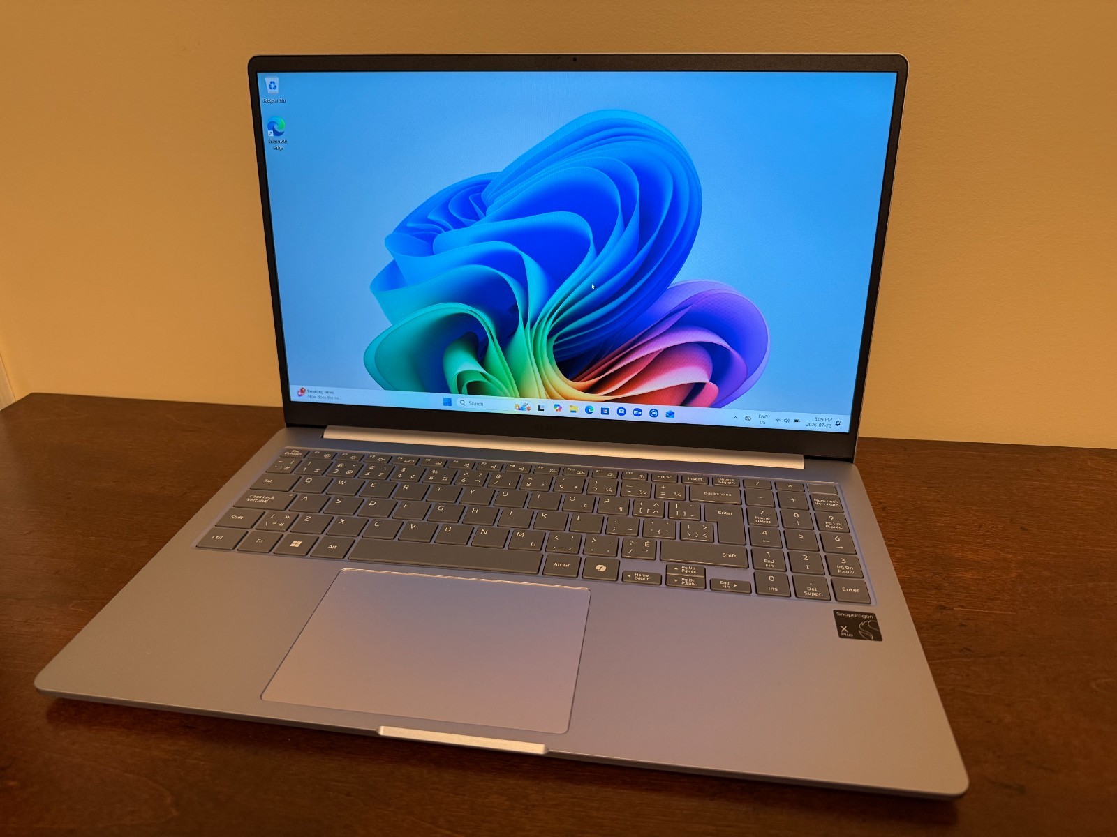 Samsung Galaxy Book4 Edge 15.6" Laptop - Snapdragon X Plus