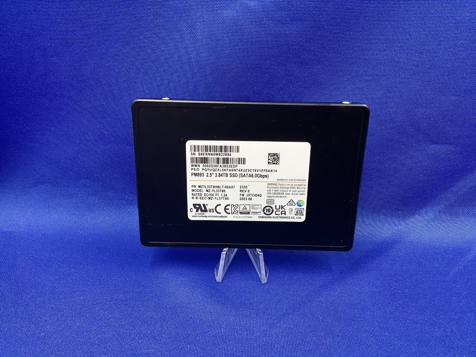 Samsung PM893 Series 3.84TB SATA 6Gb/s 2.5inch Internal SSD MZ-7L33T80