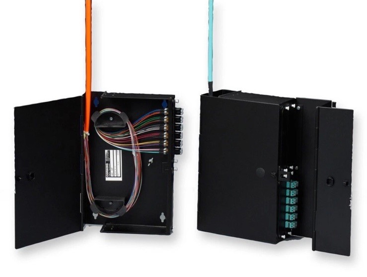 Corning WIC-04P Wall-Mountable Interconnect Center Holds 4 CCH Connector Panels