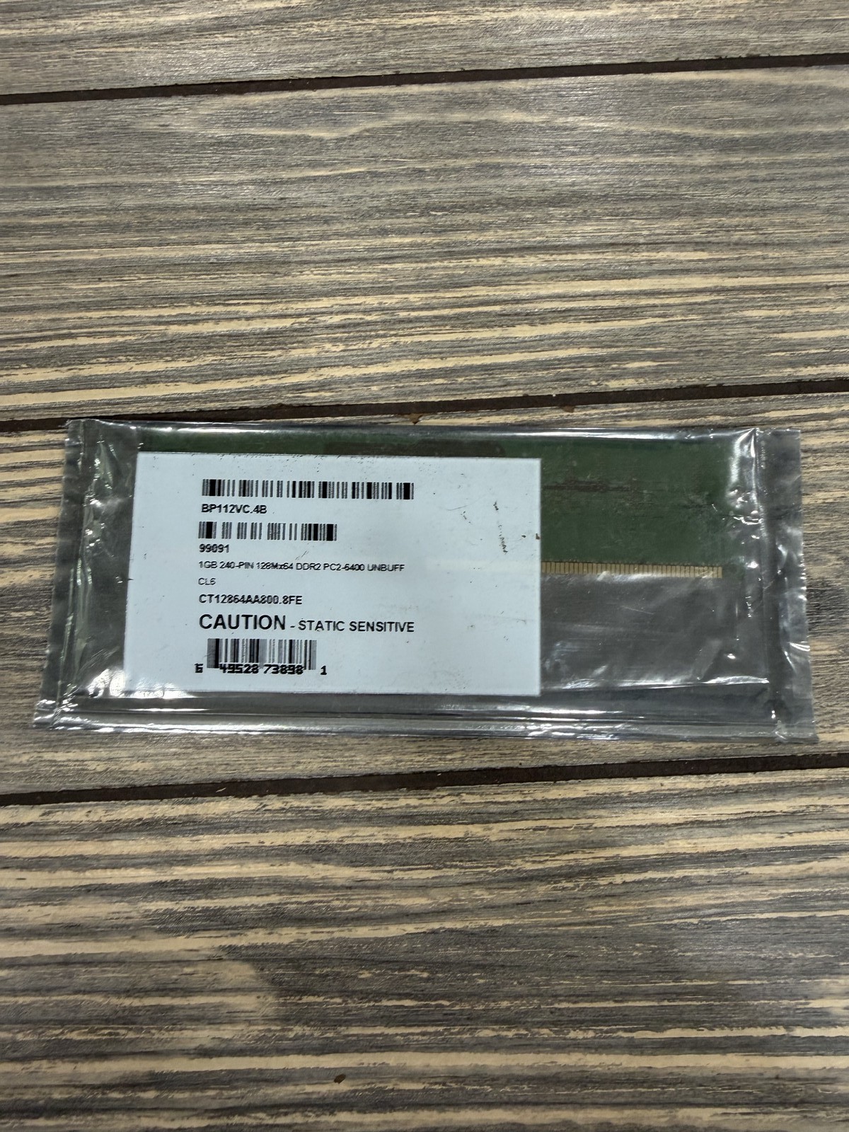 Crucial 1GB DDR2 PC2-6400 800MHz 240-Pin Unbuffered Desktop RAM Module
