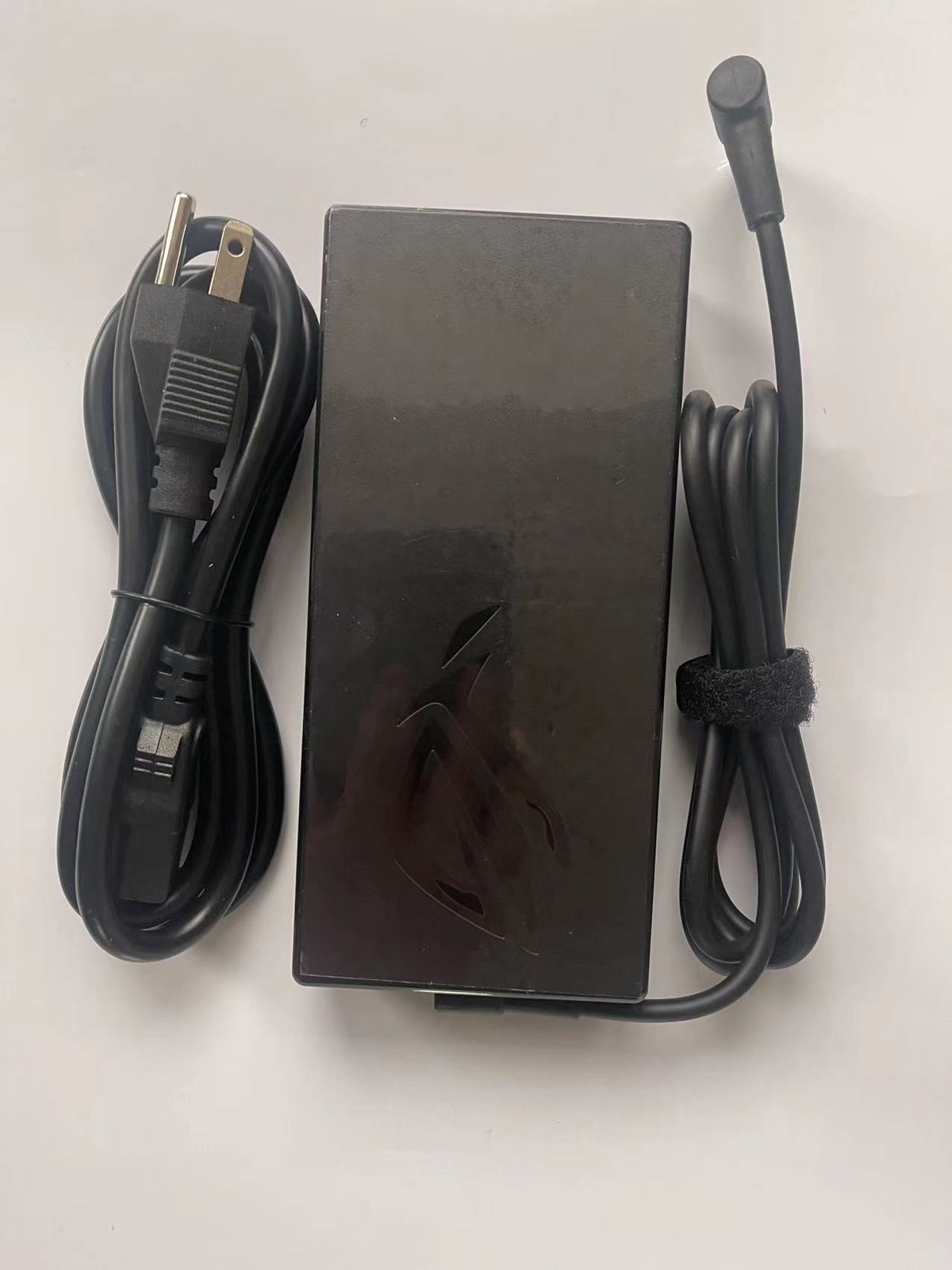 New Original OEM Genuine Asus ADP-200JB D 200W 20V 10A AC Adapter Charger