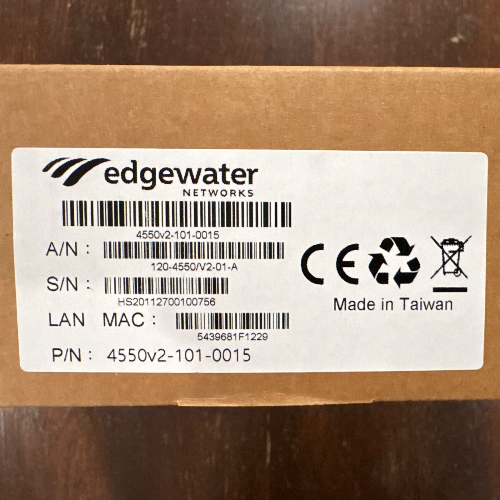 Edgewater Networks IP PBX 4550 Series 4550v2-101-0015 Blue 1 Phone Line Miller L