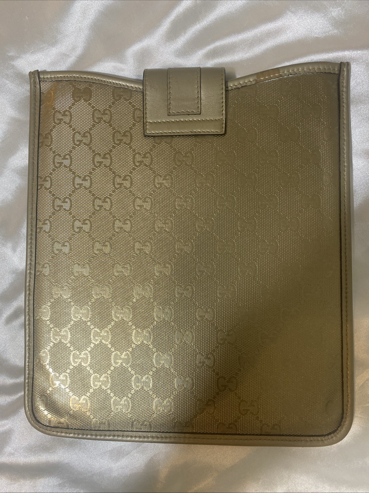GUCCI GOLD Ipad Guccissima Leather Case Cover Wallet Used 1 Time 9.5 X 10.5