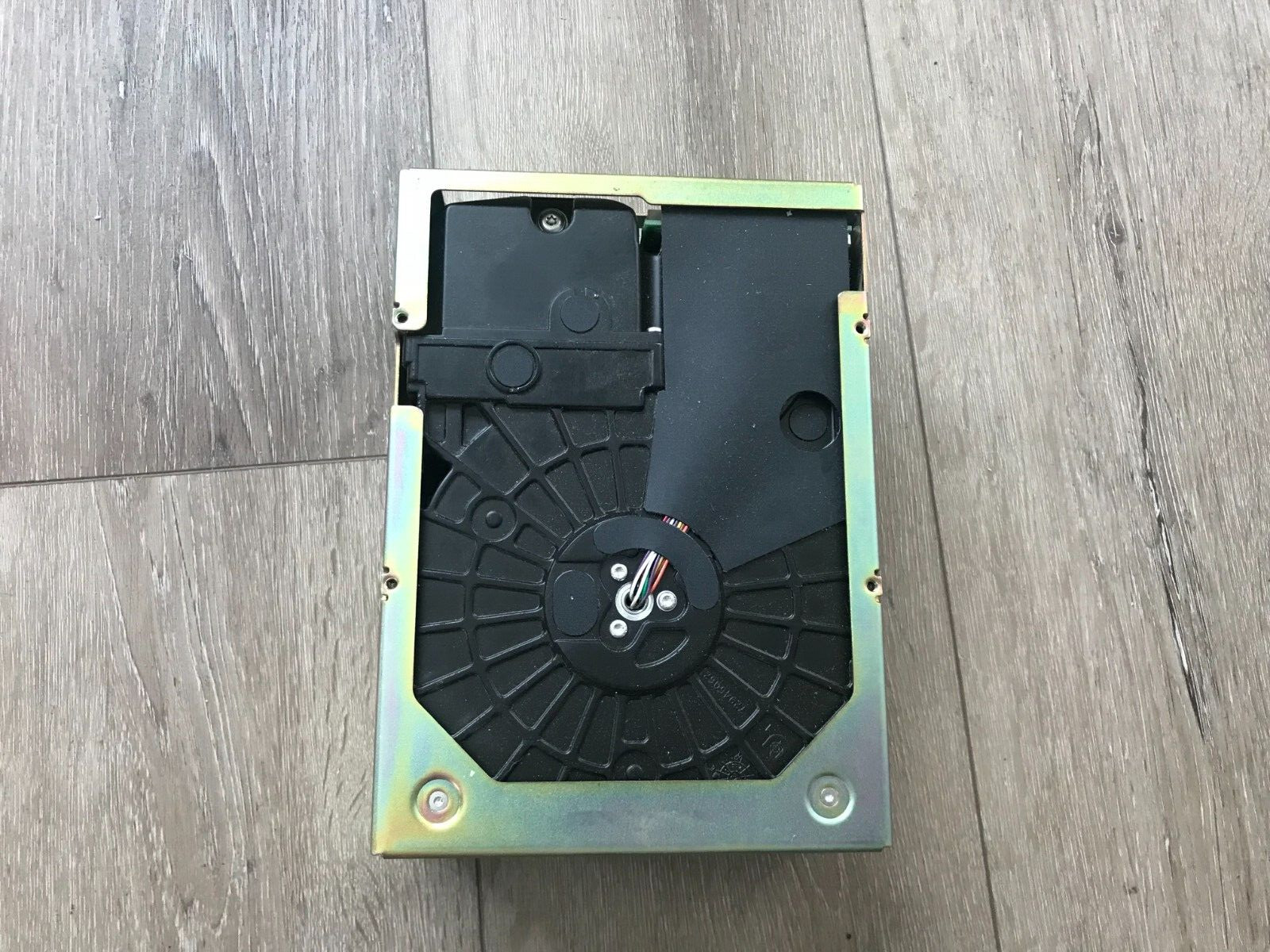 Seagate ST43401ND 4.3GB 5.25" FH Wide 68-Pin HVD SCSI Hard Drive  992004-006